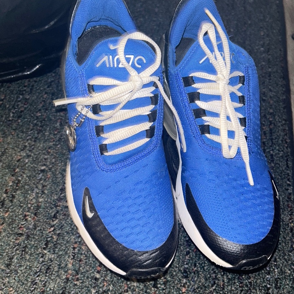 Nike youth shoes
